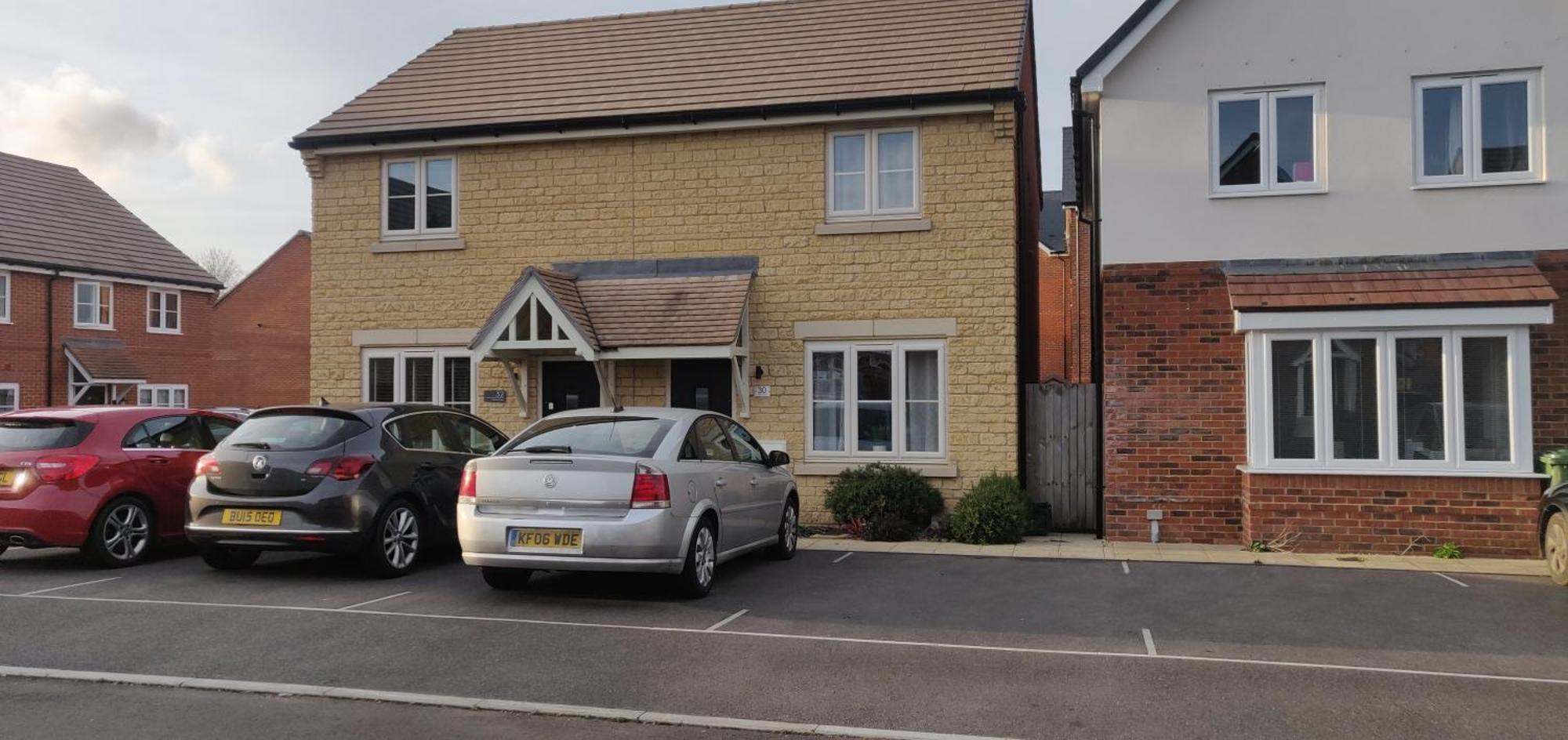 30 Aldiss Drive Hotel Kingston Bagpuze Exterior photo
